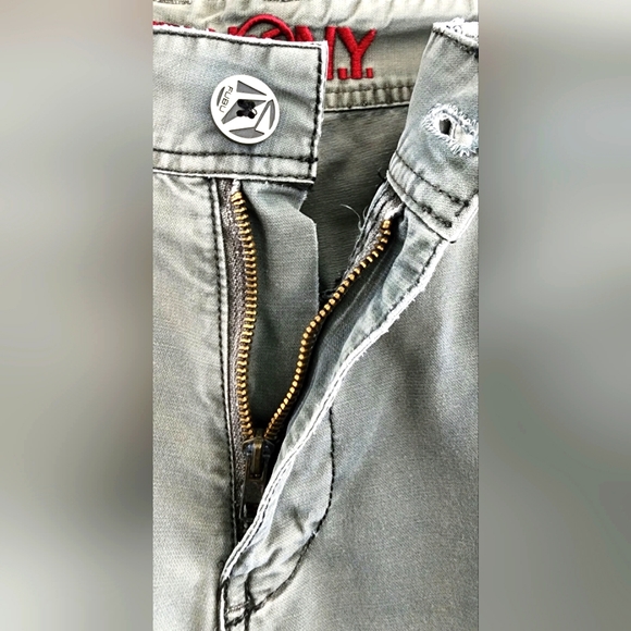 FUBU Men Short Cargo Size 34 Grey Button Zipper Pockets Cotton - Picture 5 of 9